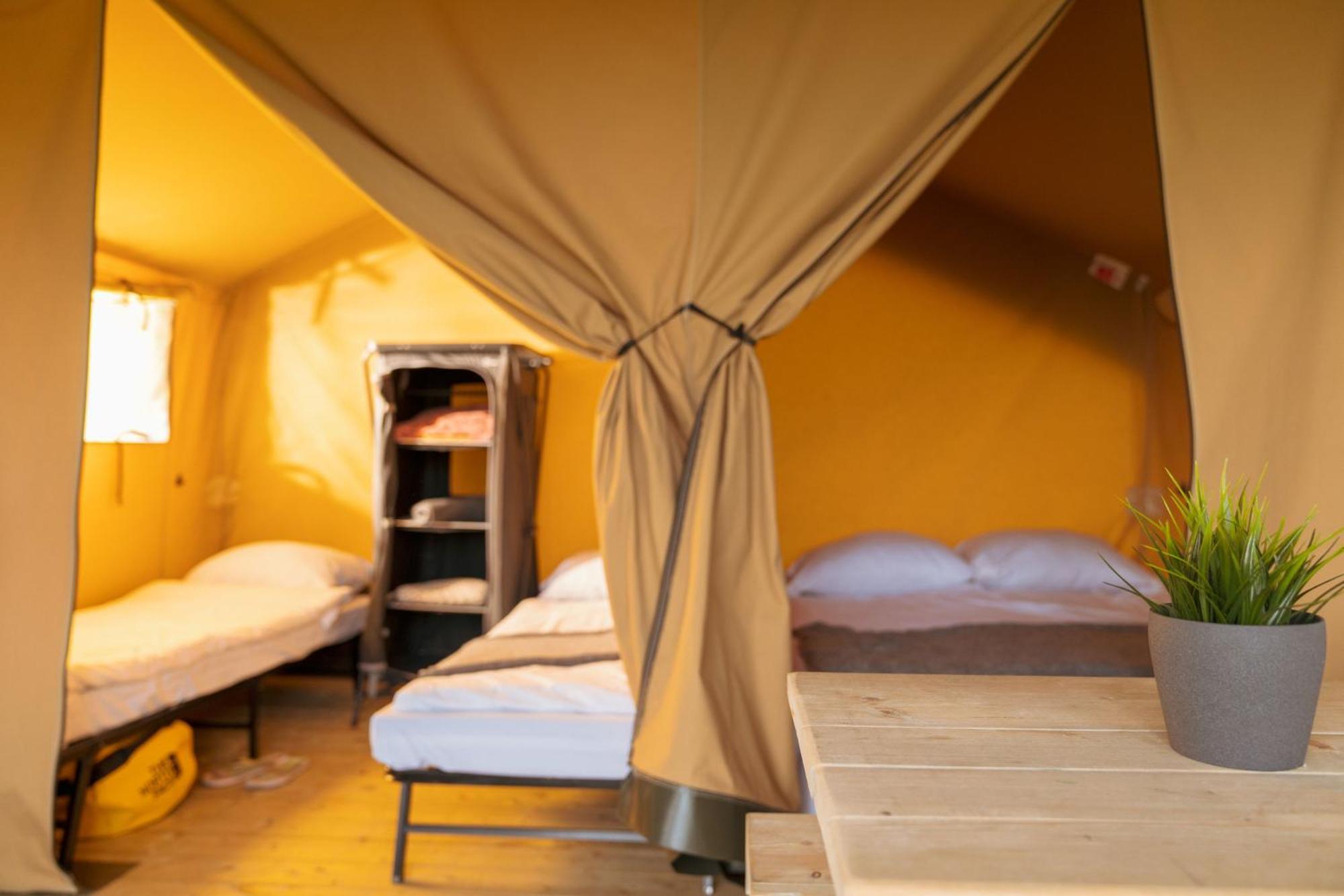 Laguna Beach Family Camps Öland Morbylanga Bagian luar foto