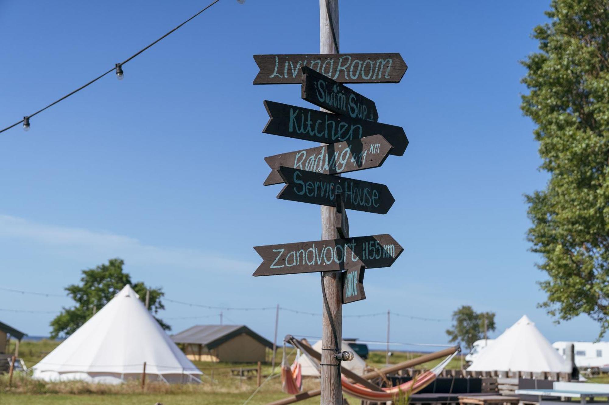 Laguna Beach Family Camps Öland Morbylanga Bagian luar foto